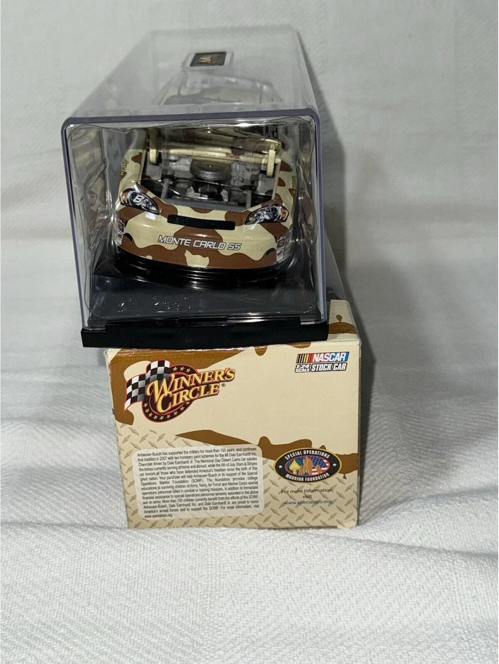 🔥 1:24 Dale Earnhardt Jr Warrior Foundation  2008 Open Hood Display Case 🔥
